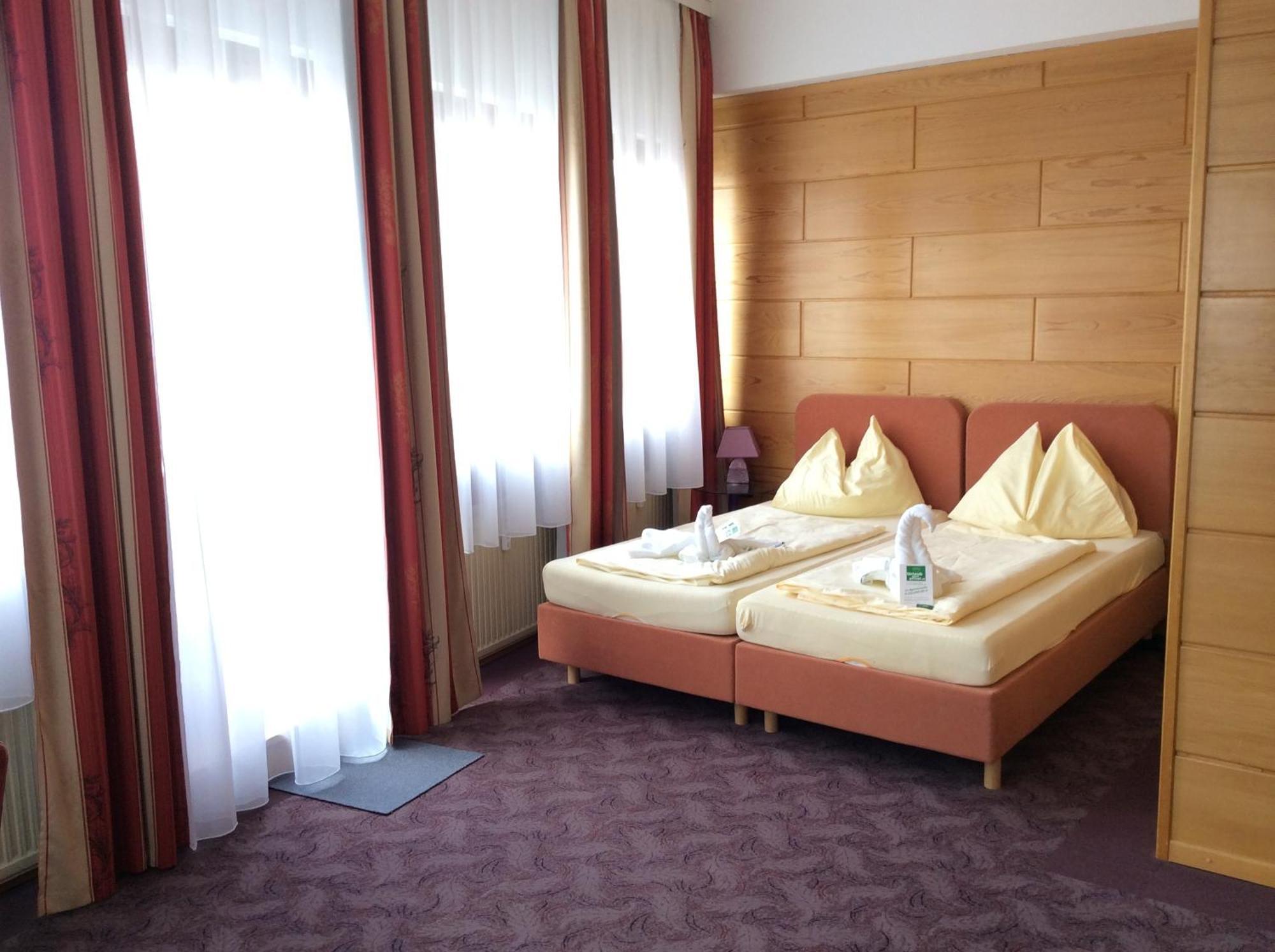 Stadthotel Schwerterbraeu Judenburg Ruang foto