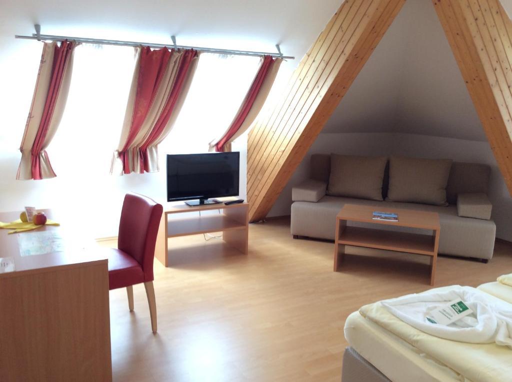 Stadthotel Schwerterbraeu Judenburg Ruang foto